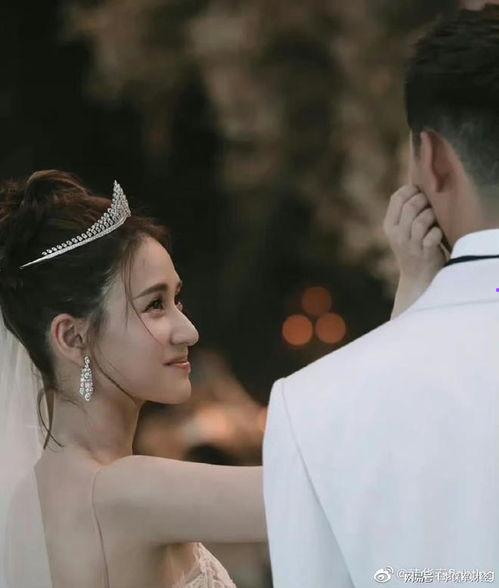 窦骁何超莲 吃瓜娱乐圈,窦骁何超莲婚变传闻背后的真相揭秘