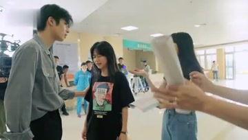 爱娱乐得吃瓜欢,揭秘吃瓜群众的狂欢世界