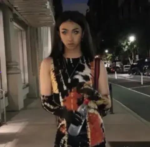 娱乐八卦吃瓜主播是谁呀,揭秘“娱乐八卦吃瓜主播”背后的故事